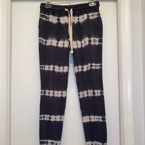 Billabong sweatpants